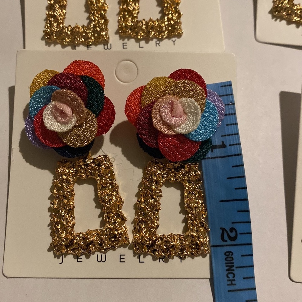 ✨❤️ Statement Rainbow Floral Drop Earrings | Gold Textured Rectangle Dangle 💛✨ - Picture 16 of 16